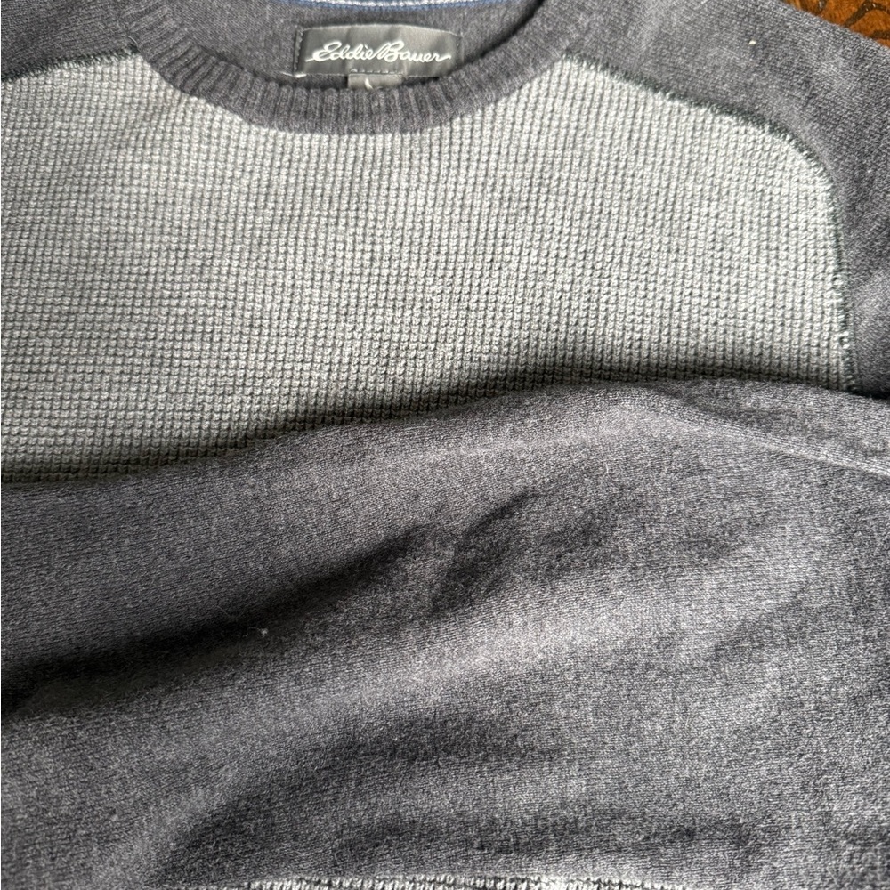 Eddie Bauer Men's‎ Charcoal Crewneck Sweater L